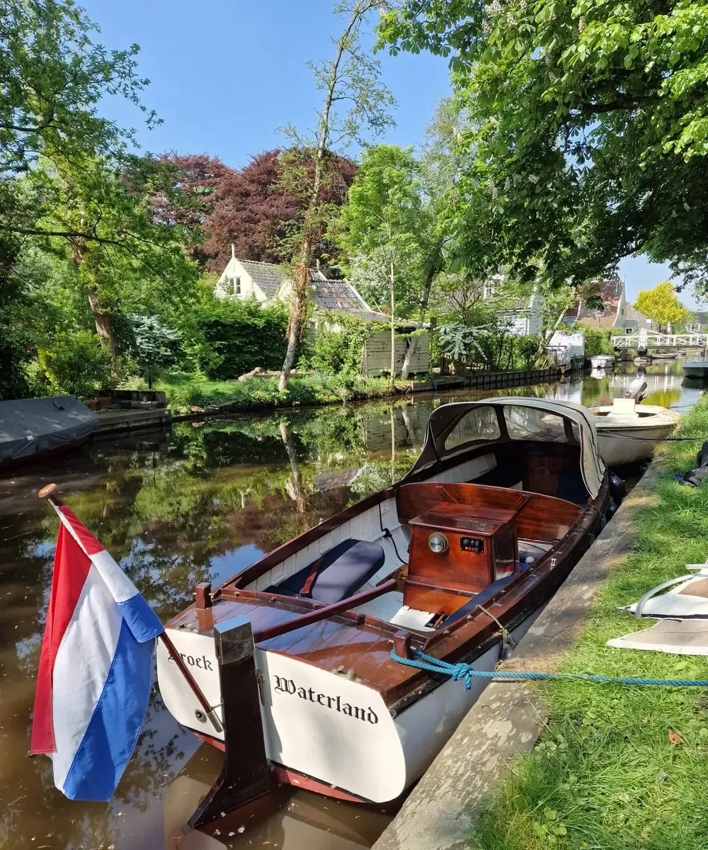 rondvaartboot-waterland-broek-in-waterland